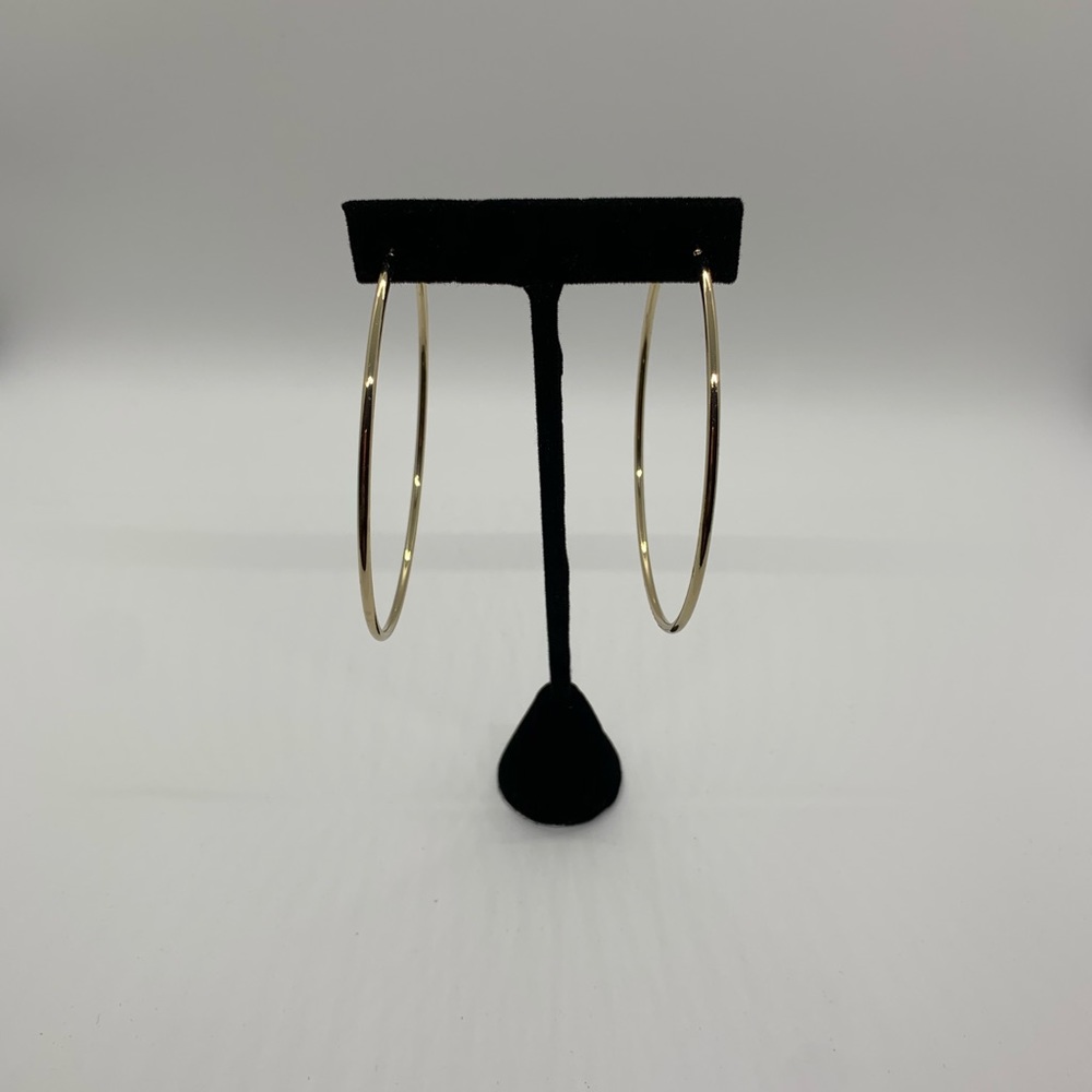 🌸 Large Hoop Earrings 🌸 10% OFF